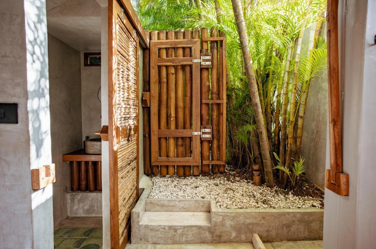 Griss Lodge & Spa Playa Santa Teresa  Exterior photo